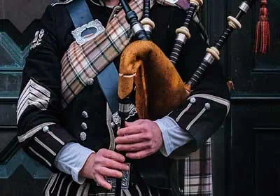 bagpipe player